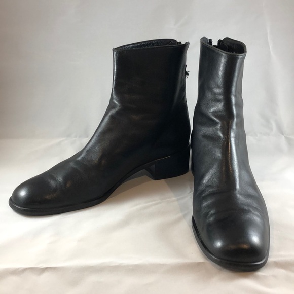 Stuart Weitzman Shoes - Stuart Weitzman low heel ankle boots size 10B